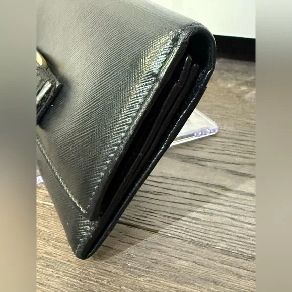 Salvatore Ferragamo Black Vara Bow Long Leather Wallet Clutch - EUC - Picture 3 of 8